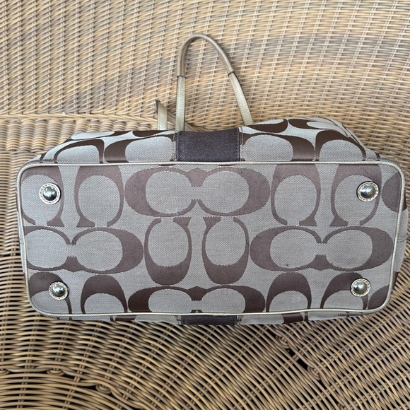 Coach SIgnature  Handbag Purse Large "C" Satchel Tote Gold Tone Trim w/ Hangtag - Picture 4 of 11